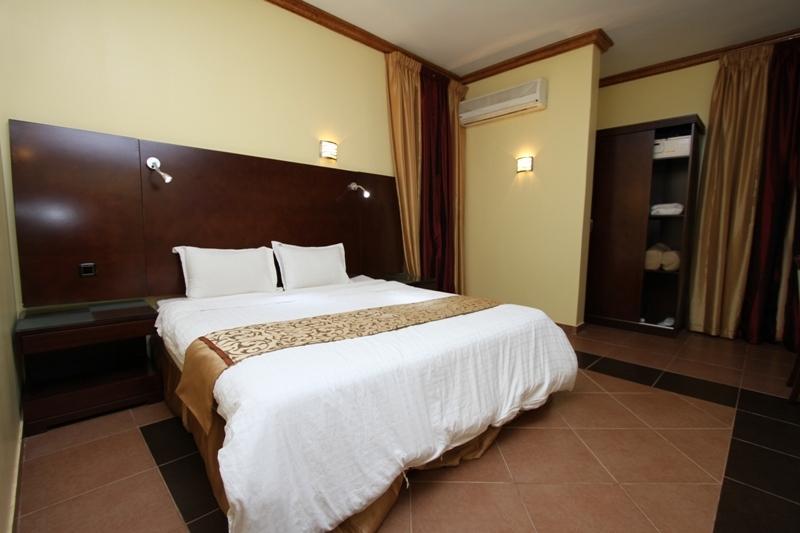 Raoum Inn Arar Exterior foto