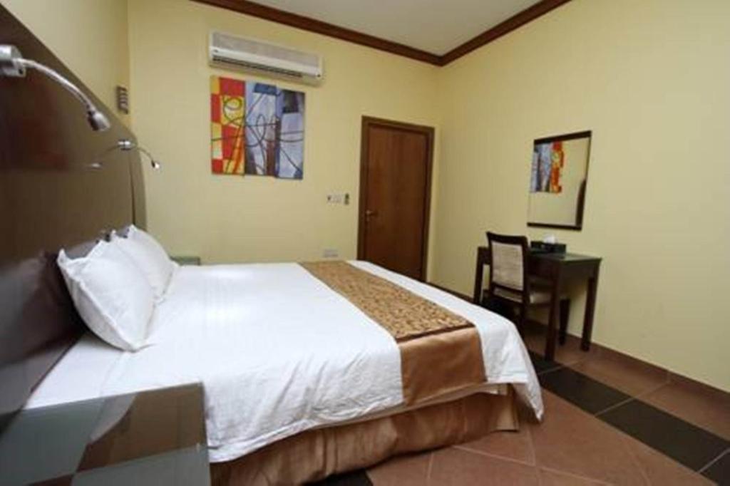 Raoum Inn Arar Exterior foto